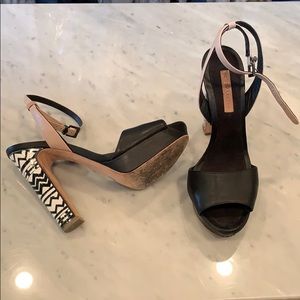Metal zigzag high Heels